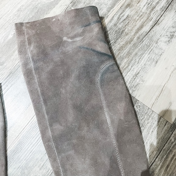 Kelsi Dagger Brooklyn Logan Over the Knee Boots in Grey | Size 9 - Picture 5 of 8